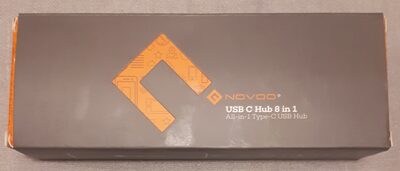 USB C Hub 8 in 1 - 1