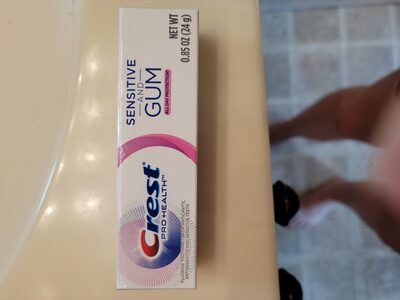 Crest Sensitive Gum Toothpaste - Product - en