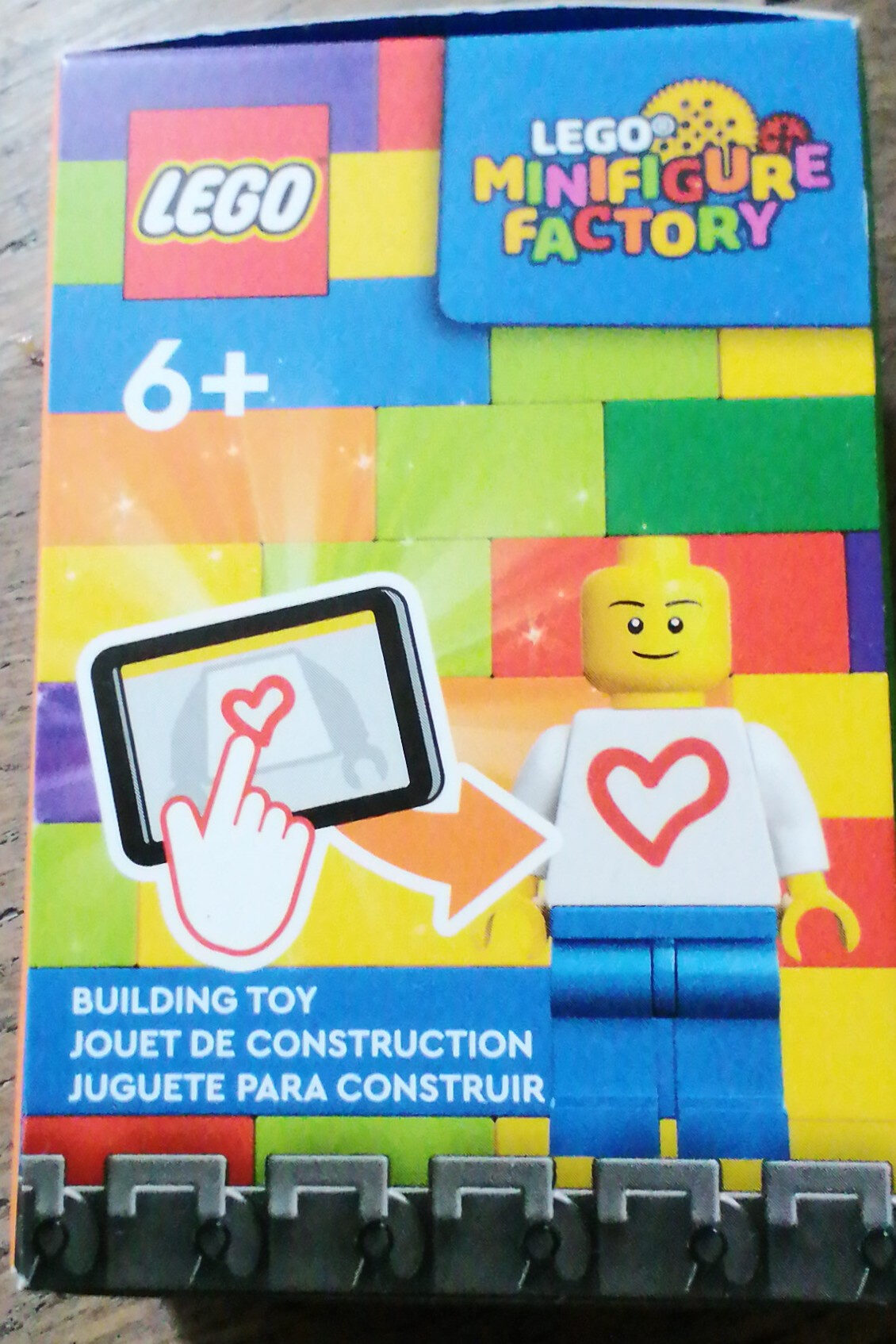 Lego® minifigure factory - Product - it