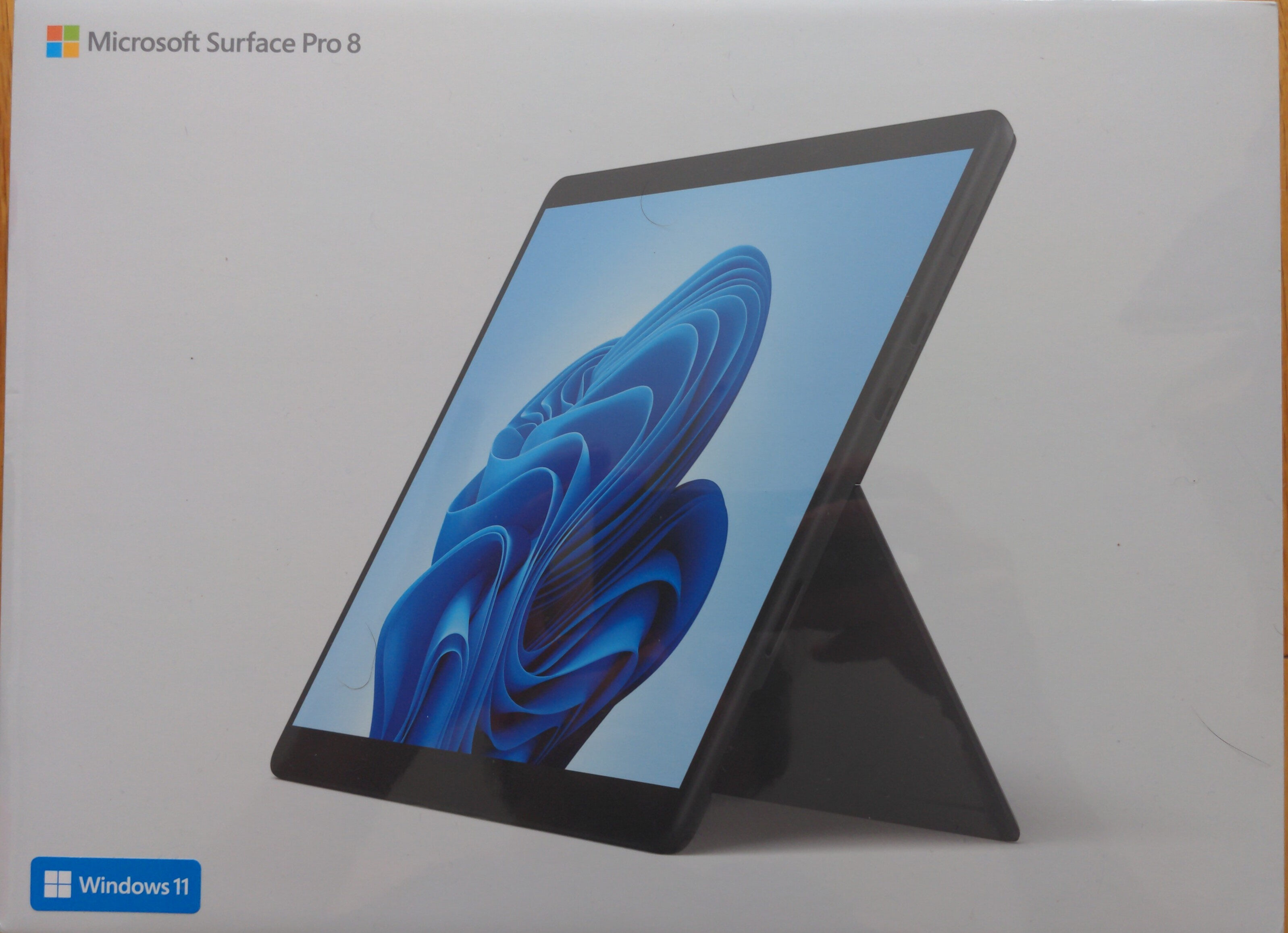 Microsoft Surface Pro 8 Precesseur 11e Gen Intel Core i5 16Go RAM 256 Go Graphite - Product - fr