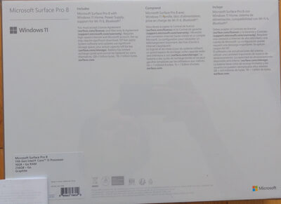 Microsoft Surface Pro 8 Precesseur 11e Gen Intel Core i5 16Go RAM 256 Go Graphite - Ingredients - fr