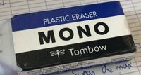 Plastic Erader - Product - fr
