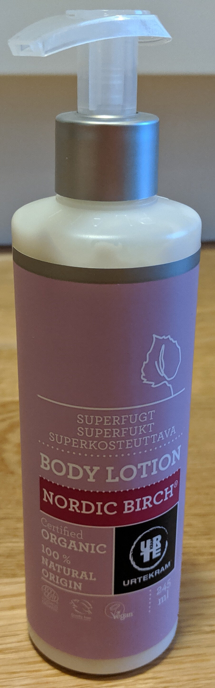 Superfit Body Lotion Nordic Birch - Product - sv