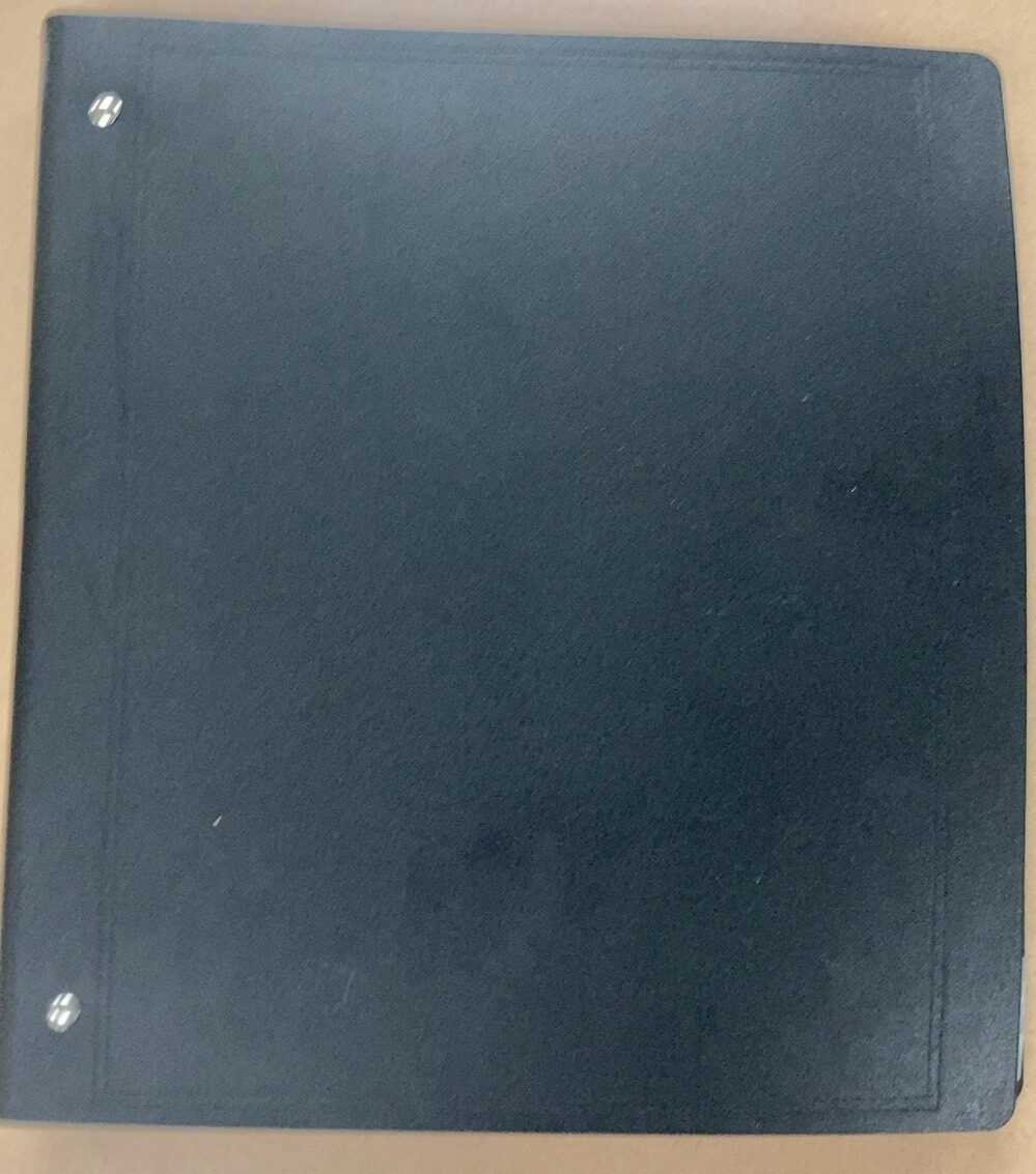Black Folder - Product - en