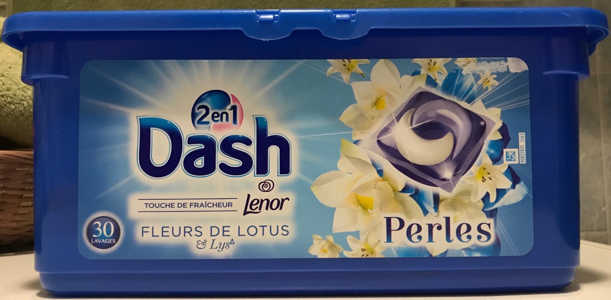 Dash 2 en 1 Touche de fraîcheur Perles Fleurs de Lotus & Lys - Produit - fr