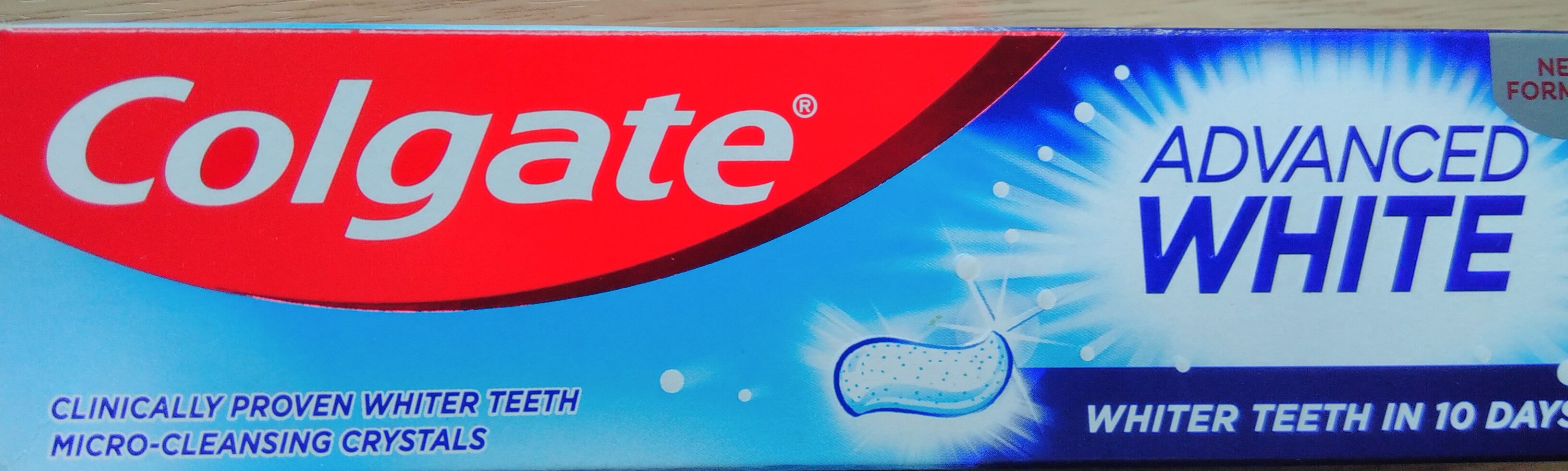 Colgate Advanced White Toothpaste - Product - en